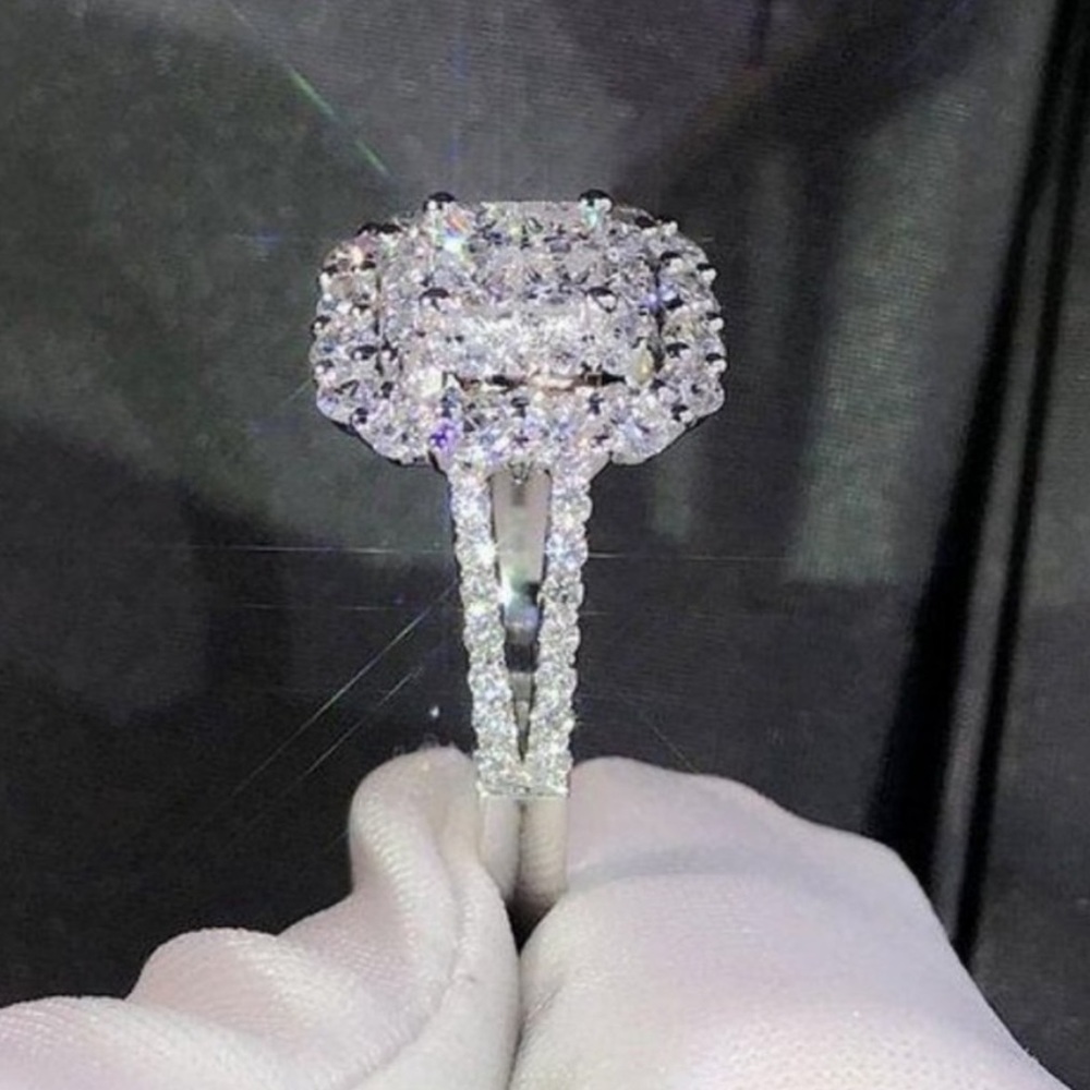 NEW💍925 STERLING SILVER DIAMOND HALO SQUARE RING, CUTE RING, SHINY RING. - Picture 5 of 6
